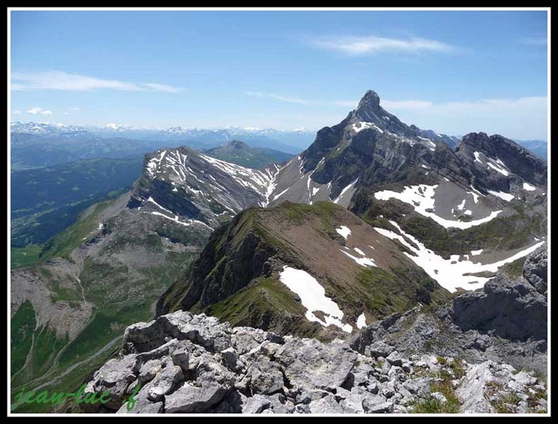 pointe arbenne avec vue sur le Mt Blanc 3.jpg